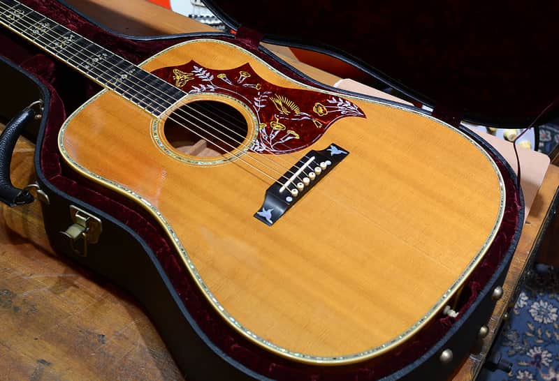 Gibson Acoustic Hummingbird Custom Koa Antique Natural with Gold Hardware 2003'