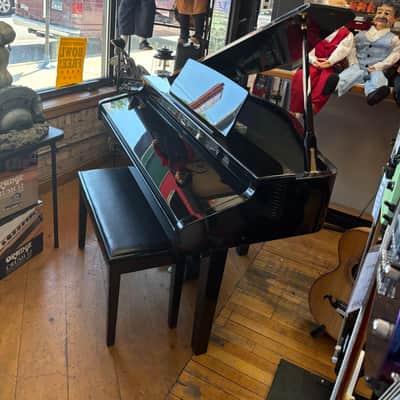 Roland KR-777 Mini-Grand Digital Piano 1996-2001 - Black Gloss image 2