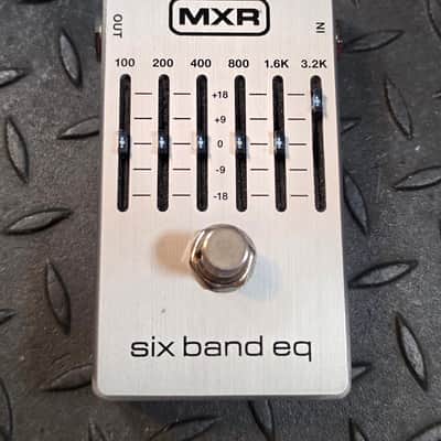 MXR M109s Six Band Equalizer Graphic EQ image 2