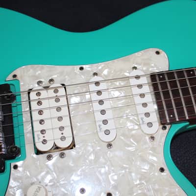 Godin LGT 1997 - Aqua image 16