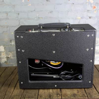 Carr Telstar 1x12 Combo image 3
