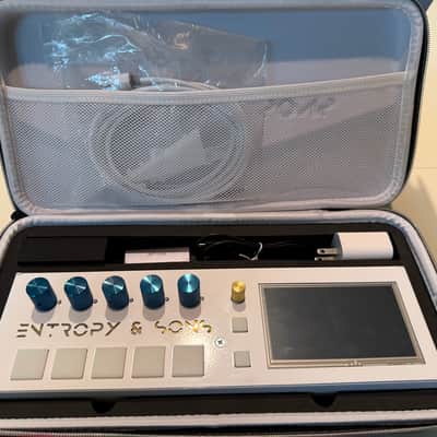 Entropy & Sons - Recursion Studio - Video Synthesizer image 1