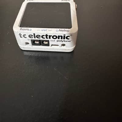 TC Electronic Polytune Poly-Cromatic Tuner true bypass- White image 2