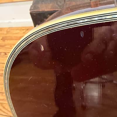 Yairi K.Yairi YW500P Sunburst Custom — Solid Spruce/Rosewood, Ebony Board, w/ Hard Cas 1977 - Burst Rosewood ( D- 35 ) Hand Signed by the Master image 4