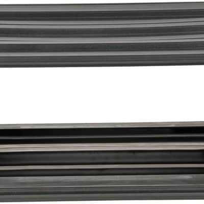SKB Cases 4U rSeries Standard Roto Molded LLDPE Rack with Flush Carry Handles and Non-Slip Rubber Feet, Includes Rack Mount Screws image 5