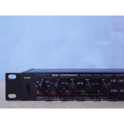 Alesis 3630 Dual-Channel Compressor / Limiter with Gate image 2