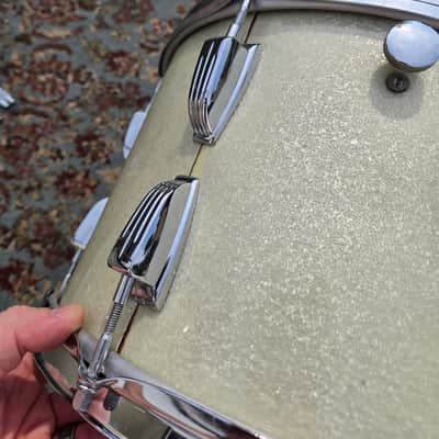 Ludwig No. 980 Super Classic Outfit 9x13 / 16x16 / 14x22" Drum Set (3-Ply) 1970 - Silver Sparkle (C022-1) image 15