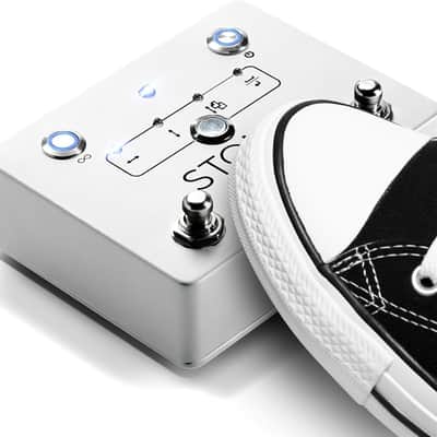 Roland FC-200 MIDI Foot Controller w/ Power Supply | Reverb