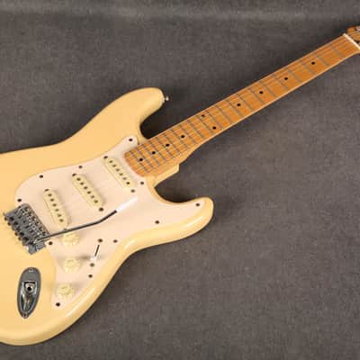 Squier Stratocaster - Made in Korea - White - 2nd Hand image 10