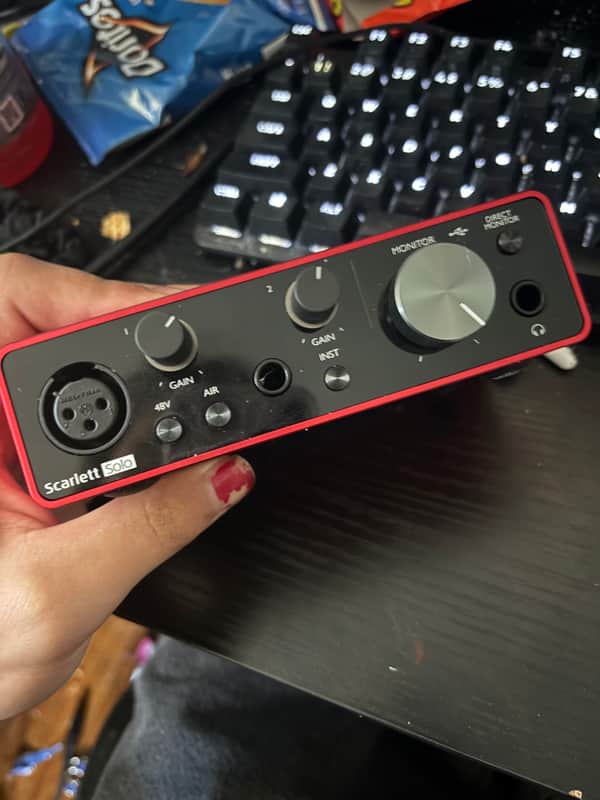 Focusrite Scarlett Solo 3rd Gen USB Audio Interface 2019 - Present - Red / Black image 1