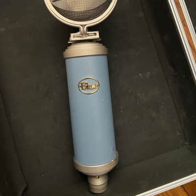 AKG BlueBird image 1