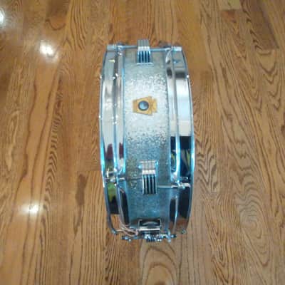 Ludwig Rare vintage 1962 jazz combo snare drum silver sparkle brass hoops mint condition! image 5