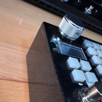 Empress Zoia Compact Grid Controller 2010s - Black image 3