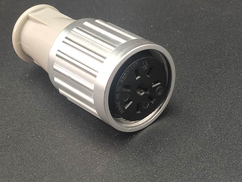 Tuchel connector for Neumann M49, M50, EMT 240 female image 1