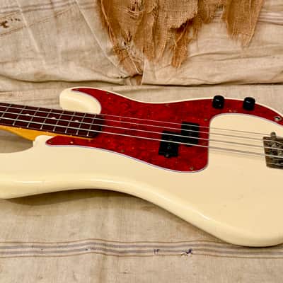 Fender MIJ '62 Reissue Precision Bass (PB62) 1998 - Olympic White image 23