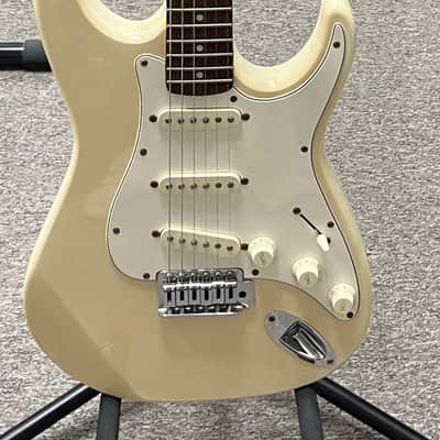Peavey Raptor-1 Electric Guitar image 1