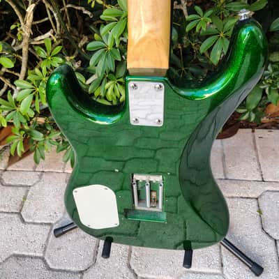 Kramer Limited Edition Pacer Electric Green Sparkle Guitar 2016 image 15