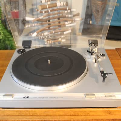 Vintage 1980 JVC L-A21 Turntable & Ortofon Cart - Made in Japan! image 11