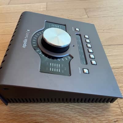 Universal Audio Apollo Twin X QUAD Thunderbolt 3 Audio Interface 2019 - Present - Gray image 4