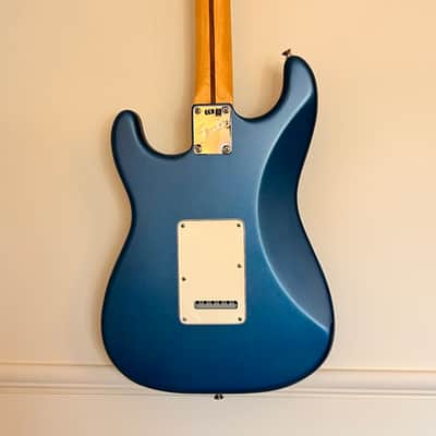 Fender American Performer Stratocaster image 4