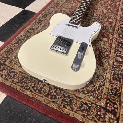 Fender Standard Telecaster 2025 - Present - Olympic White image 1