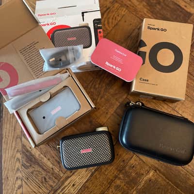Positive Grid Spark GO Wireless Guitar Practice Amp 2025-  with Case image 3