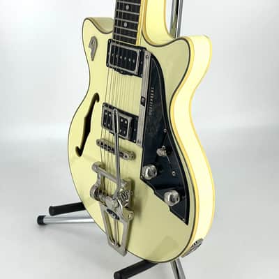 2018 Duesenberg Starplayer Fullerton TV - Vintage White image 10