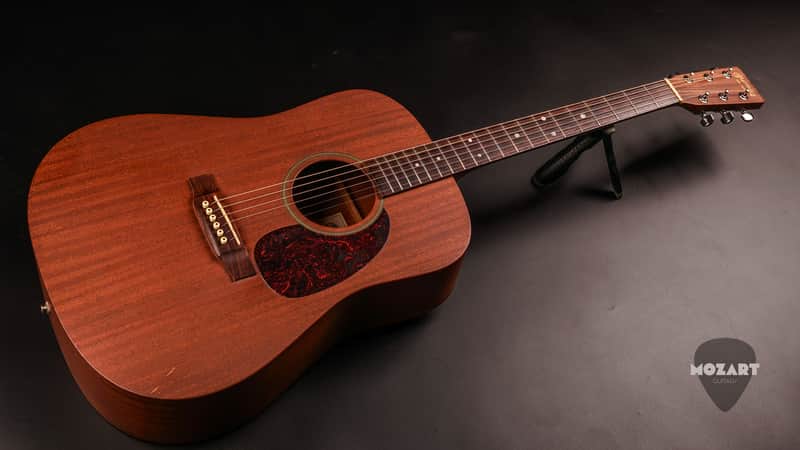Martin & Co. D-15 アコースティックギター Martin『D-15』。老舗ギターメーカーの定番シリーズは“ドすけべ”モデル