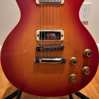 Gibson Les Paul Deluxe 1975 -- Cherry Sunburst - Incredible sound & Condition! image 2