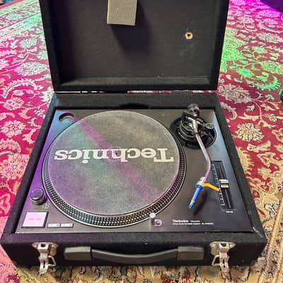 Technics SL1210 mk2 Turntable inc Hard Case image 4