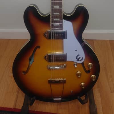 Epiphone Casino Coupe - Cherry Red - Gotoh Bridge - Black
