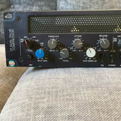 TL Audio C-1 Classic Series Dual Valve Compressor 1990s - Blue image 3