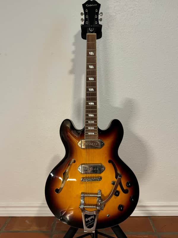 Epiphone Casino Vintage Cherry Burst w/ Bigsby 2011 image 1