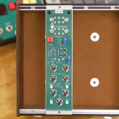 STG Soundlabs muSonics 902 Voltage Controlled Amplifier - Moog format module image 2