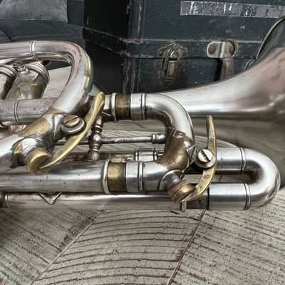 J.W. York & Sons “Professional” Cornet — circa 1908 — Silver Plate — Grand Rapids, MI — w/ Original Case, Lyre & Mouthpiece image 8