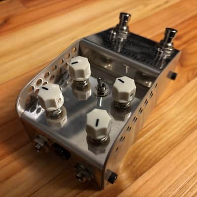 ThorpyFX Boneyard Fuzz 2022 - Chrome image 4