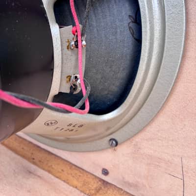 Marshall 1982A 4x12" Angled Guitar Speaker Cabinet image 13