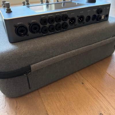 Neural DSP Quad Cortex 2021 - Present - Gray + Gig bag imagen 2