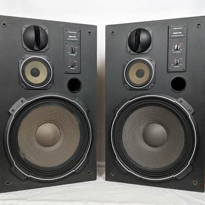 Realistic Mach Two 40-4032 Floor Speakers (Pair) image 1
