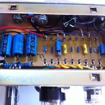 Juketone ‘Royal Blood’ 10 Guitar Amplifier 5F2a image 5