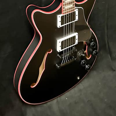 Rafferty Semi Hollow - Satin black with red binding image 7