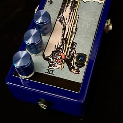 Saturnworks Blue Booster 'Hermit' Tone Control + Boost Pedal with a Soft Click Switch & Switchcraft USA Jacks - Handcrafted in California image 2