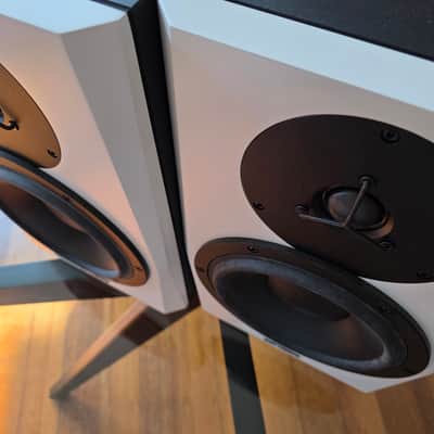 Dynaudio LYD 8 Active Nearfield Studio Monitor (Pair) image 4