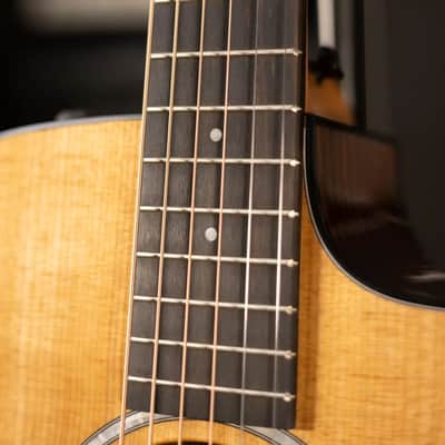 Taylor 210ce Plus Dreadnought Acoustic/Electric Guitar with Aerocase image 9