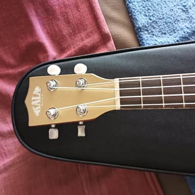Kala Archtop Tenor Ukulele - Kalamazoo Gold image 7