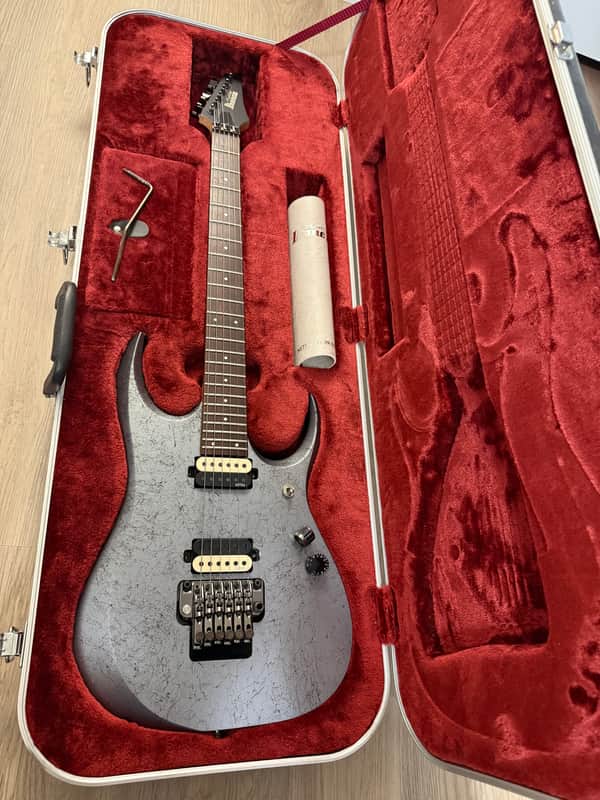 Ibanez Prestige RGD2120Z 2010 - Cobweb Silver Metallic EMG Daemonum image 1