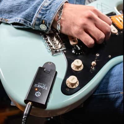 IK Multimedia Tonex Plug Guitar and Bass Headphone Amp image 3