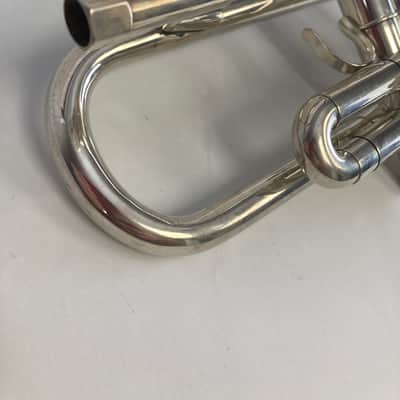 Getzen 700 Eterna Bb Trumpet – Silver Plated – Intermediate Model – w/ Case – Excellent Condition SM#1359 image 4