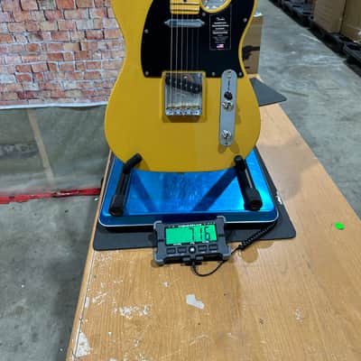 Fender American Professional Classic Telecaster - Butterscotch Blonde With Maple Fingerboard image 6