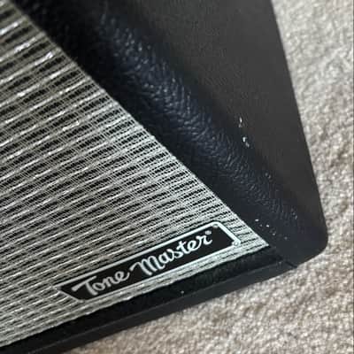 Fender Tone Master Princeton Reverb 12-Watt 1x10" Guitar Combo 2022 - Present - Black image 3